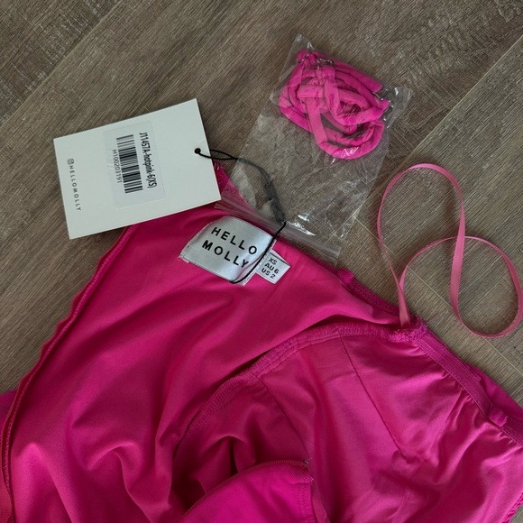 HELLO MOLLY dancing out midi dress hot pink Vibrant Pink Strapless Dress - Picture 5 of 7